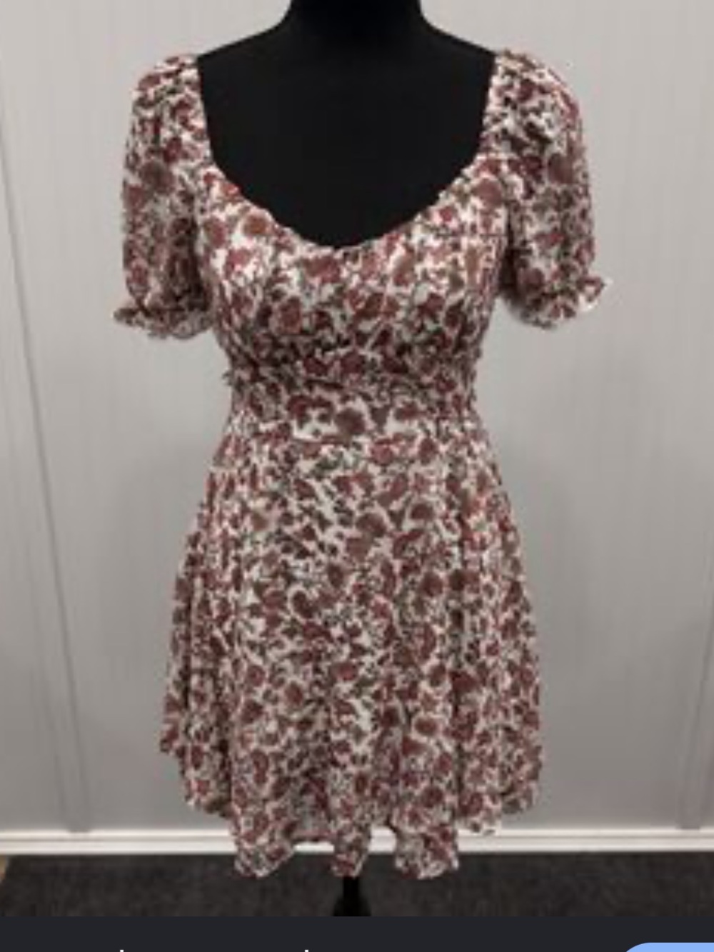 Floral Short Puff-Sleeve Mini Dress in Pink and White